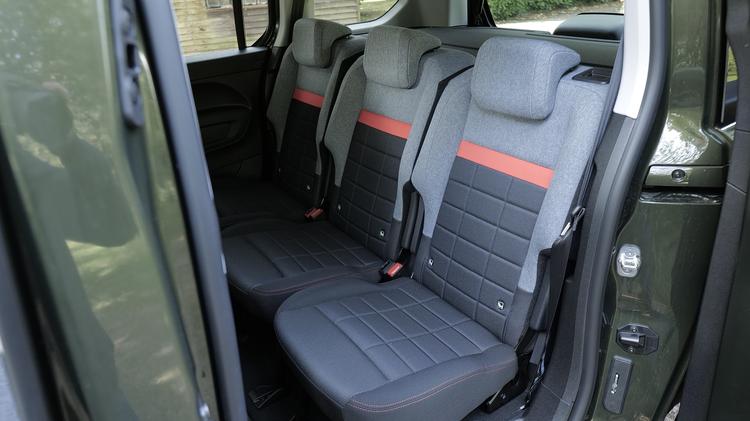 CITROEN BERLINGO DIESEL ESTATE 1.5 D 130 Plus M 5dr Auto